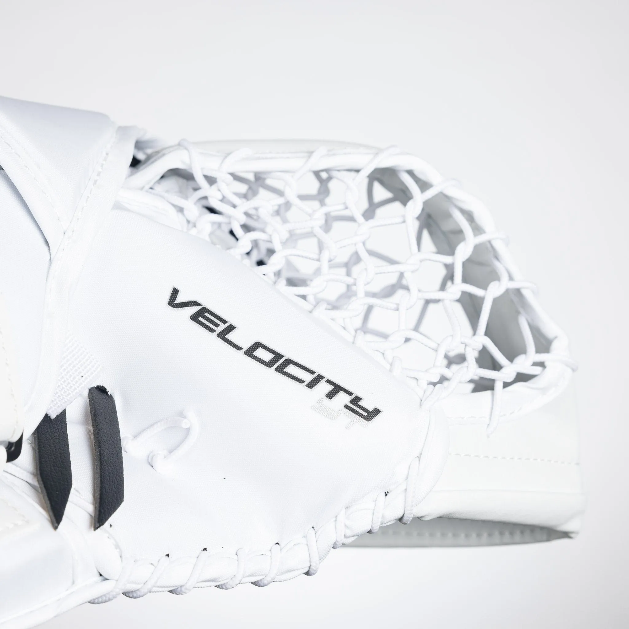 Vaughn Velocity V10 Youth Goalie Catcher