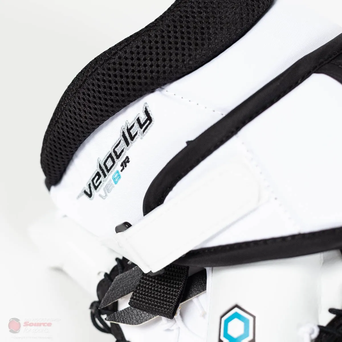 Vaughn Velocity VE8 Junior Goalie Catcher