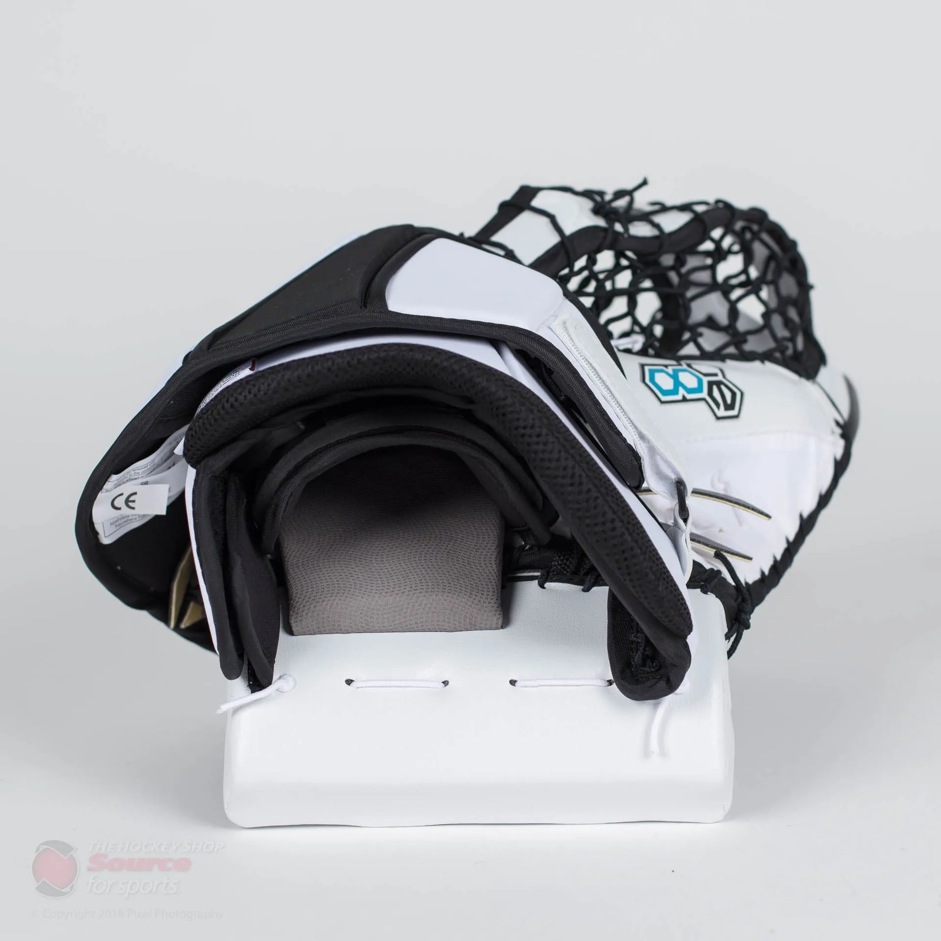 Vaughn Velocity VE8 Pro Senior Goalie Catcher