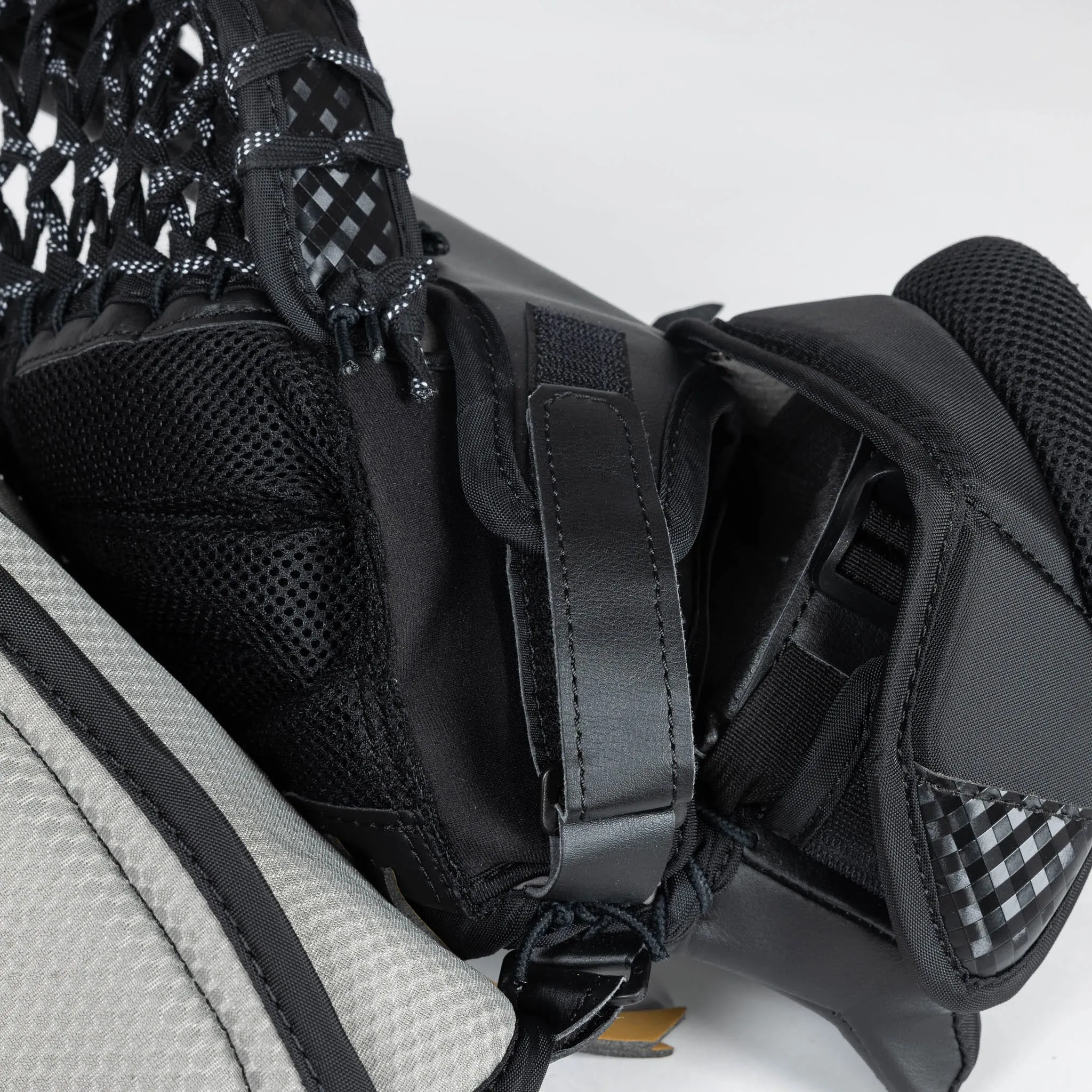 Vaughn Ventus SLR3 Junior Goalie Catcher