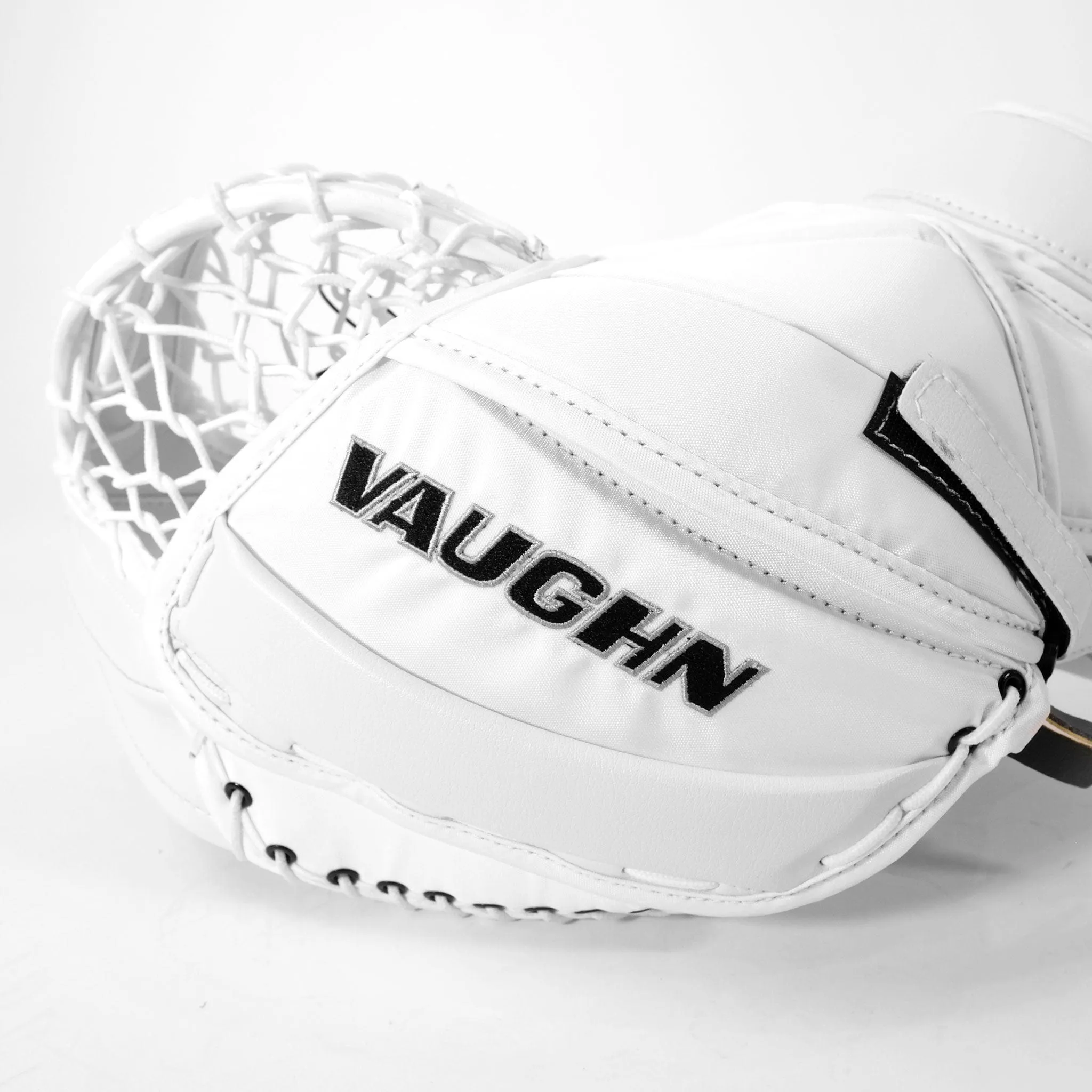 Vaughn Ventus T8800 Pro Carbon w/ V6 Graphic Senior Goalie Catcher