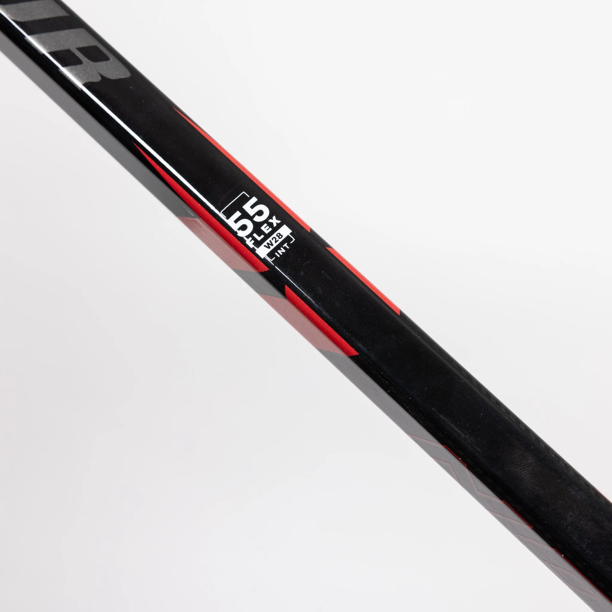 Warrior Novium2 SP Intermediate Hockey Stick