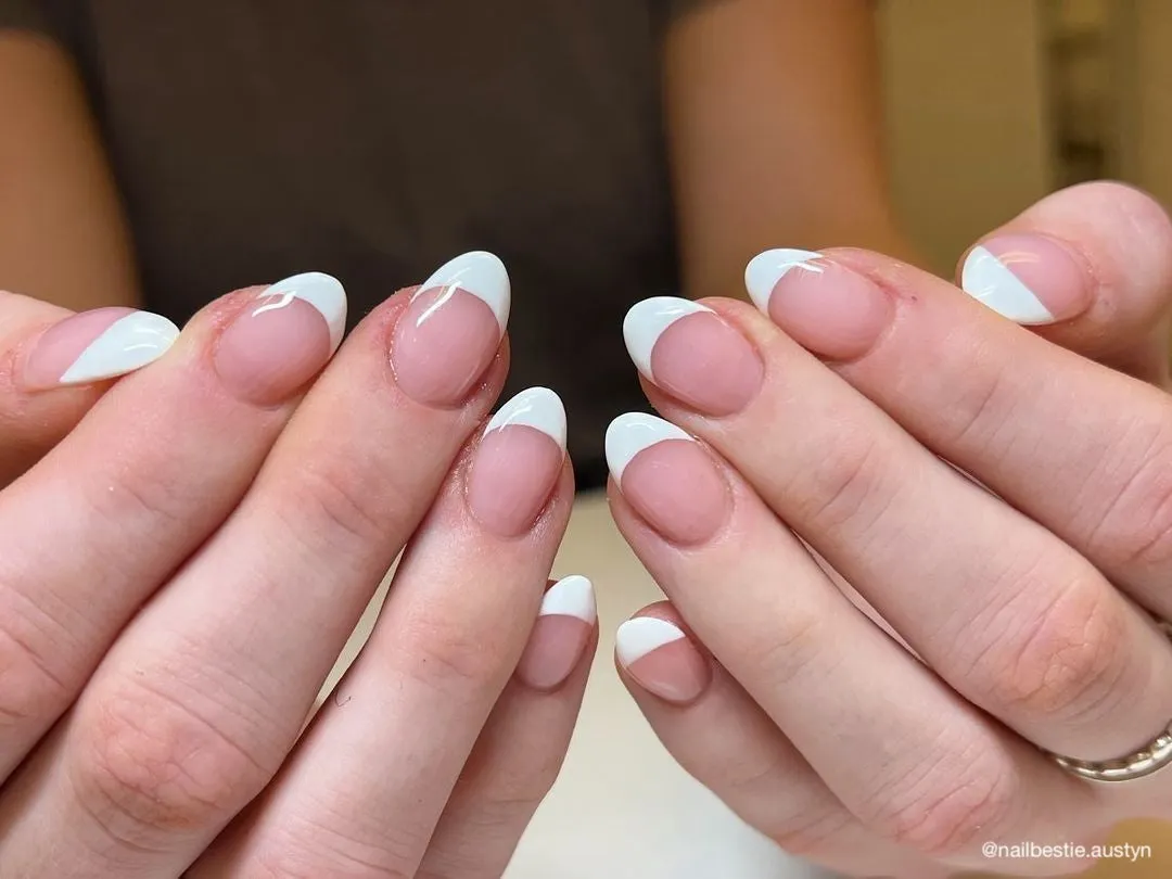 Whitings On The Wall Gel Polish