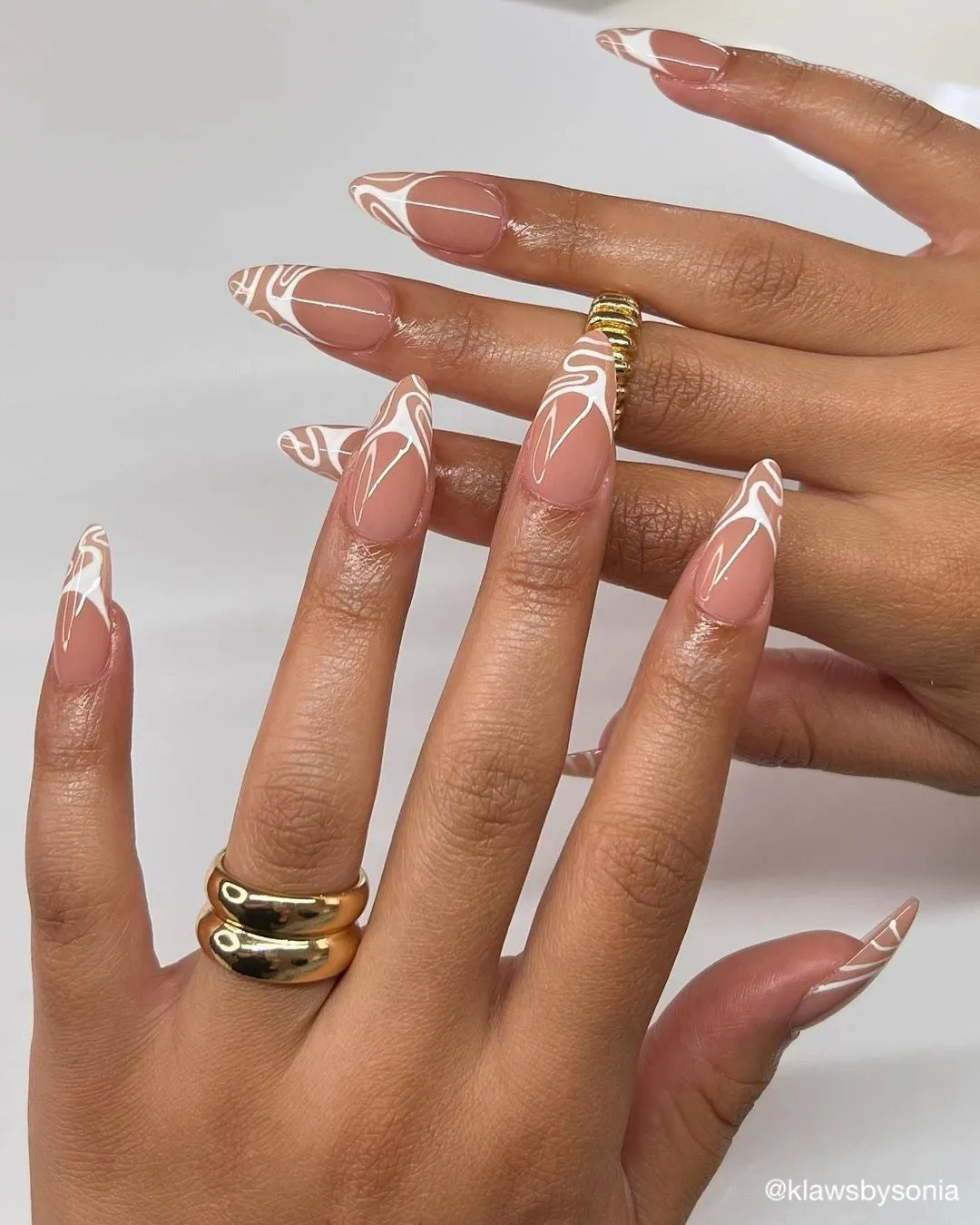 Whitings On The Wall Gel Polish
