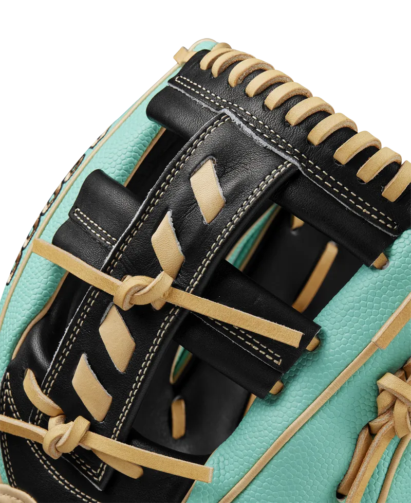 Wilson A2000 1716SS 11.5" Baseball Glove - SPRING 2025: WBW102547115
