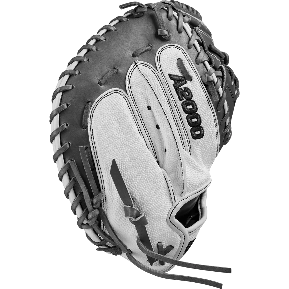 Wilson A2000 FPCM23 34" Fastpitch Catcher's Mitt: WBW10268134