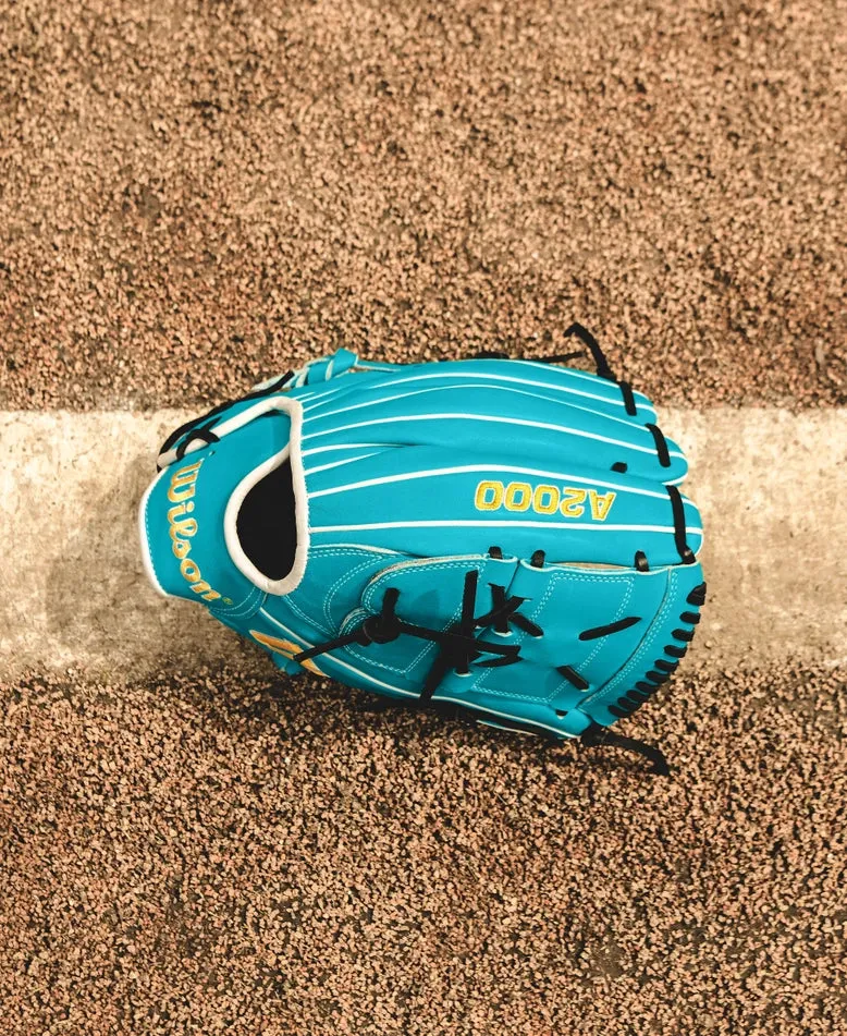 Wilson A2000 SA17 12" Baseball Glove - SPRING 2025: WBW10255012