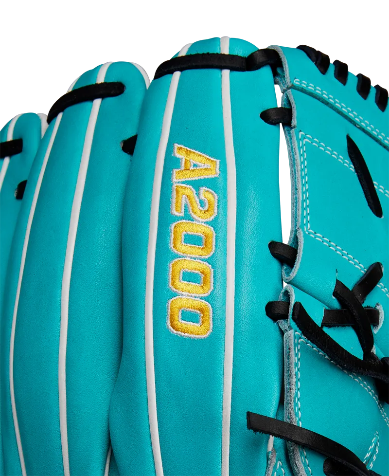Wilson A2000 SA17 12" Baseball Glove - SPRING 2025: WBW10255012
