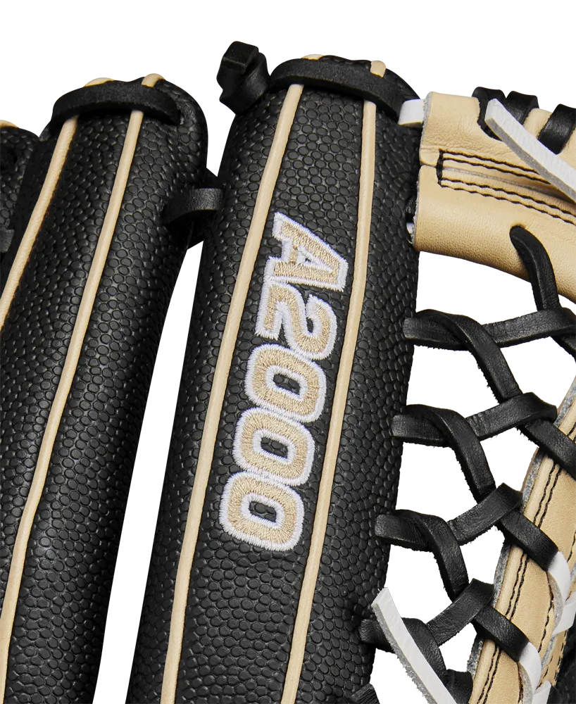 Wilson A2000 T125SS 12.5" Fastpitch Glove: WBW102679125