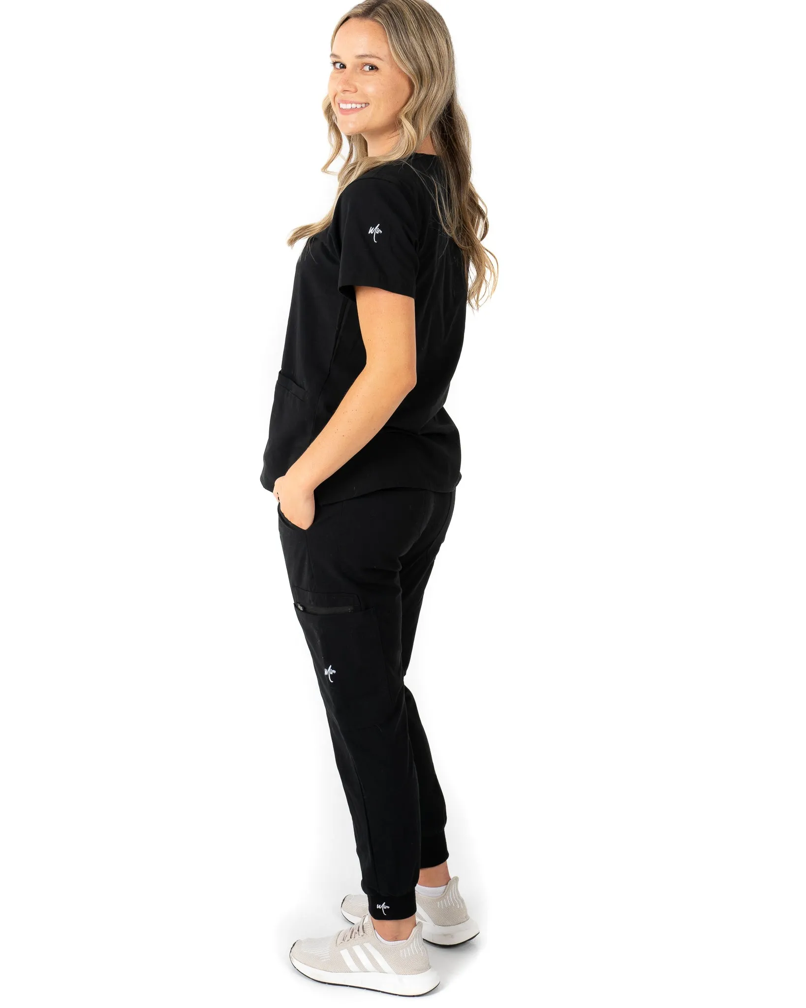 Women's 2 Pocket Black Scrub Top - Amber