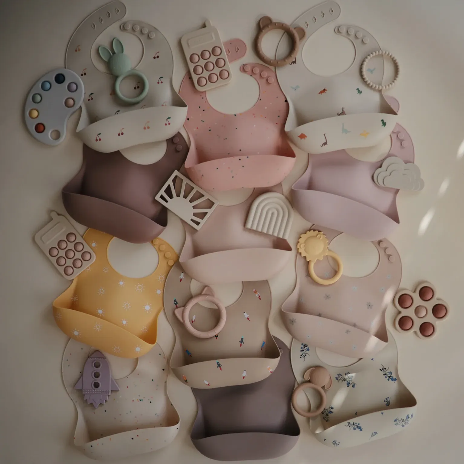 Woodchuck Silicone Bib